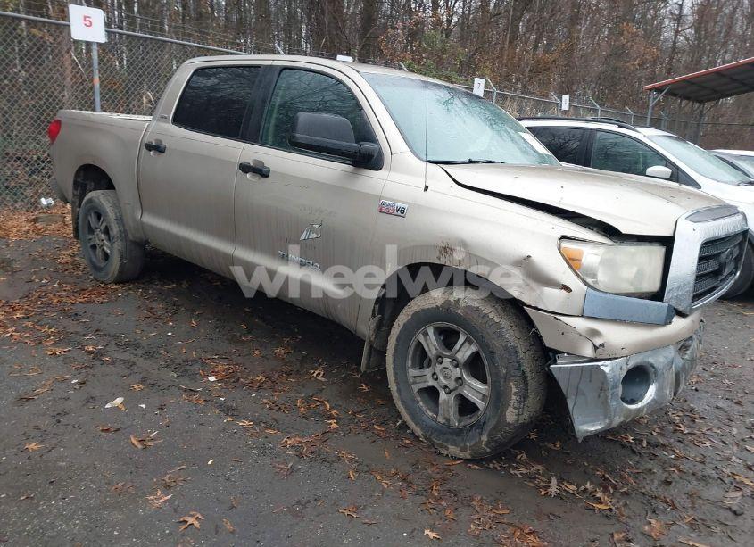 2008 Toyota Tundra SR5 5.7L V8 (VIN 5TBDV54138S515918) main photo