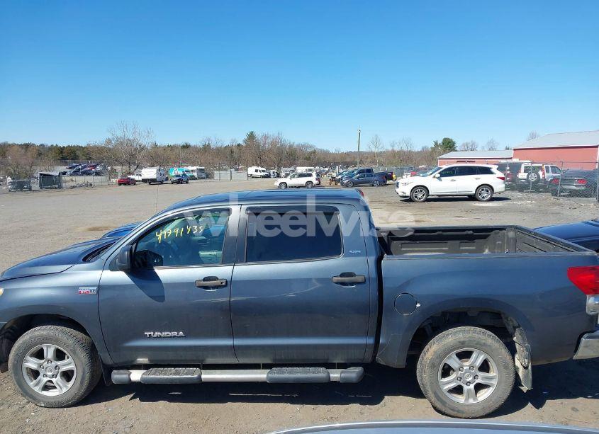 Photo 14 of 2008 Toyota Tundra SR5 5.7L V8 (VIN 5TBDV54138S517488)