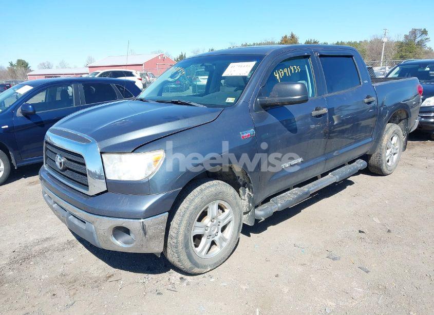Photo 2 of 2008 Toyota Tundra SR5 5.7L V8 (VIN 5TBDV54138S517488)