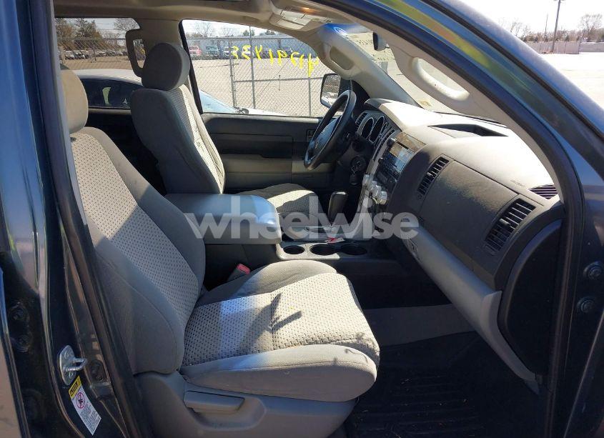 Photo 5 of 2008 Toyota Tundra SR5 5.7L V8 (VIN 5TBDV54138S517488)