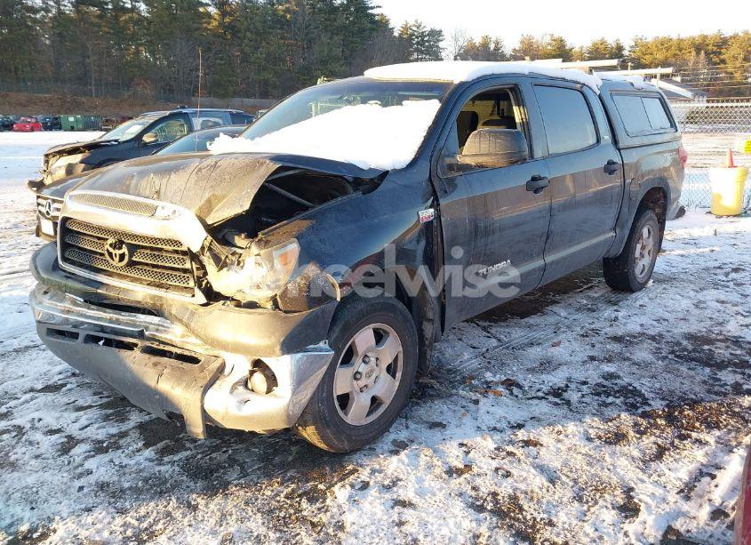 Photo 2 of 2007 Toyota Tundra SR5 5.7L V8 (VIN 5TBDV541X7S475321)