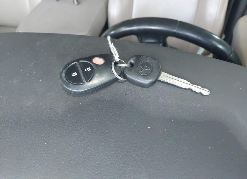 Photo 11 of 2007 Toyota Tundra LIMITED 5.7L V8 (VIN 5TBDV58117S469109)