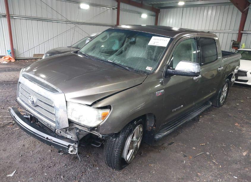 Photo 2 of 2007 Toyota Tundra LIMITED 5.7L V8 (VIN 5TBDV58117S469109)