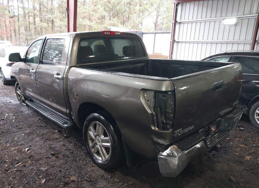 Photo 3 of 2007 Toyota Tundra LIMITED 5.7L V8 (VIN 5TBDV58117S469109)