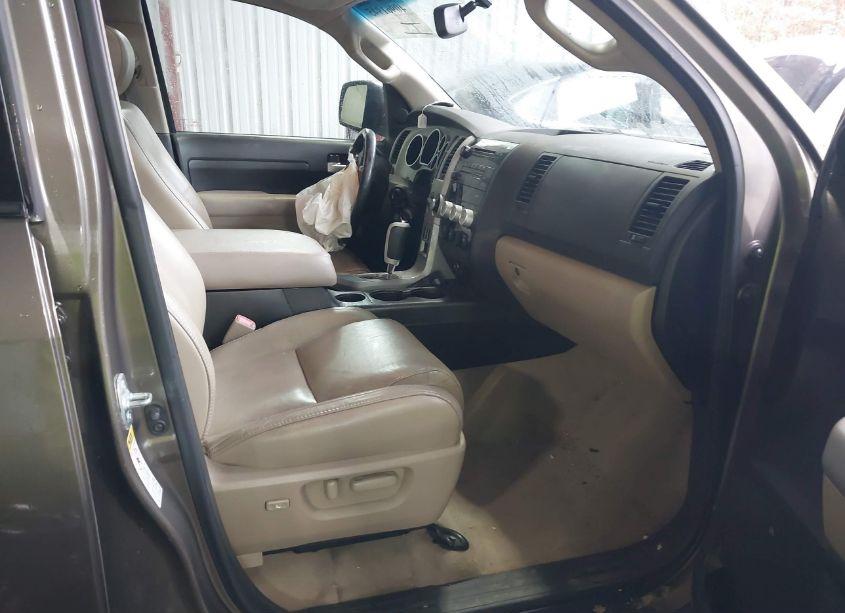 Photo 5 of 2007 Toyota Tundra LIMITED 5.7L V8 (VIN 5TBDV58117S469109)