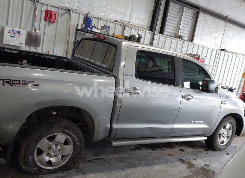 Photo 12 of 2007 Toyota Tundra LIMITED 5.7L V8 (VIN 5TBDV58137S481276)