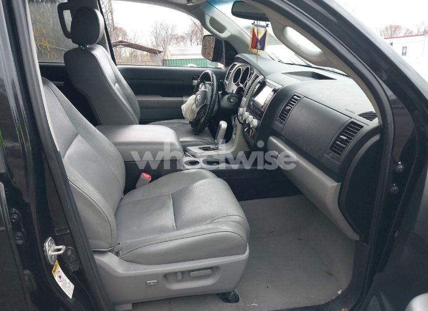 Photo 5 of 2007 Toyota Tundra LIMITED 5.7L V8 (VIN 5TBDV58147S470352)