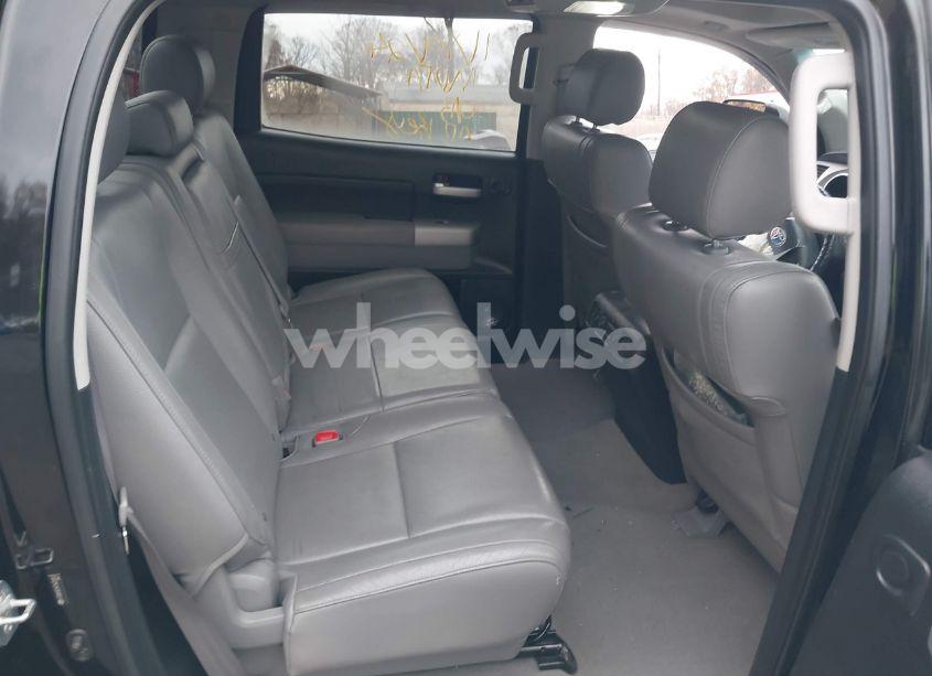 Photo 8 of 2007 Toyota Tundra LIMITED 5.7L V8 (VIN 5TBDV58147S470352)