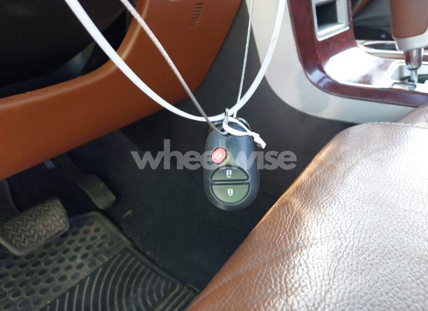 Photo 11 of 2007 Toyota Tundra LIMITED 5.7L V8 (VIN 5TBDV58167S486732)