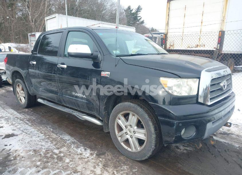 2008 Toyota Tundra LIMITED 5.7L V8 (VIN 5TBDV581X8S497573) main photo