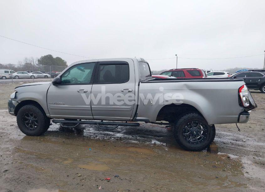 Photo 14 of 2005 Toyota Tundra SR5 V8 (VIN 5TBET34105S472441)