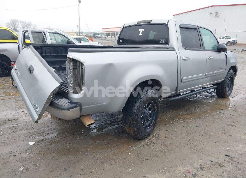 Photo 4 of 2005 Toyota Tundra SR5 V8 (VIN 5TBET34105S472441)