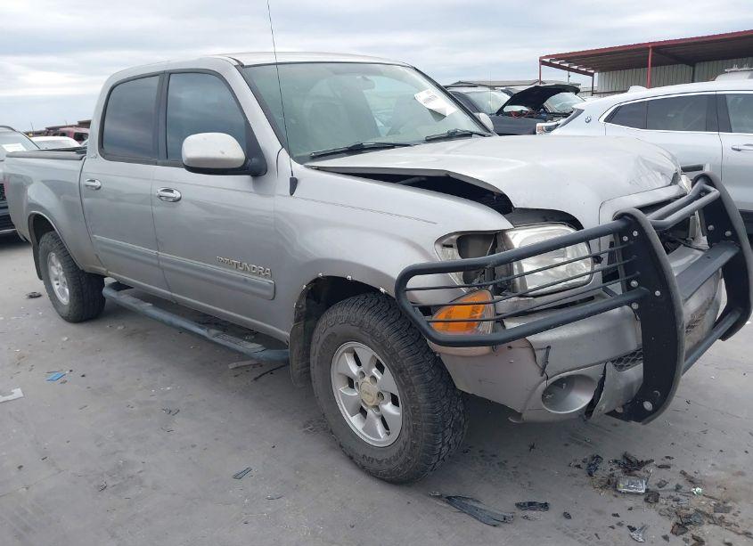 2005 Toyota Tundra SR5 V8 (VIN 5TBET34105S489661) main photo