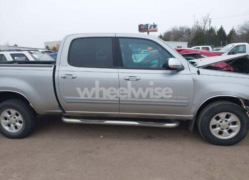 Photo 13 of 2006 Toyota Tundra SR5 V8 (VIN 5TBET34106S502796)