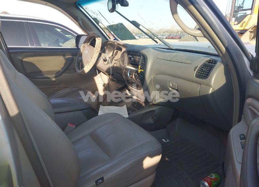 Photo 5 of 2006 Toyota Tundra SR5 V8 (VIN 5TBET34106S506704)