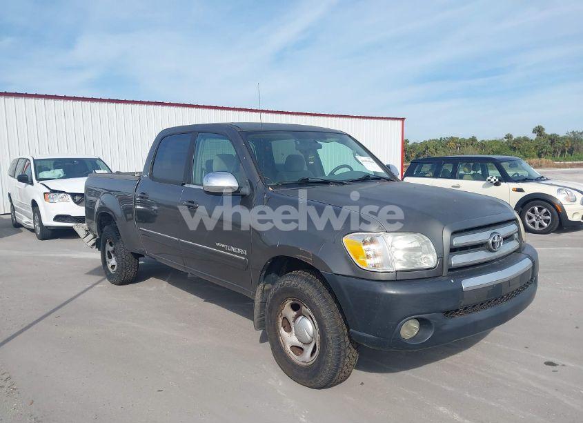 2006 Toyota Tundra SR5 V8 (VIN 5TBET34106S525821) main photo