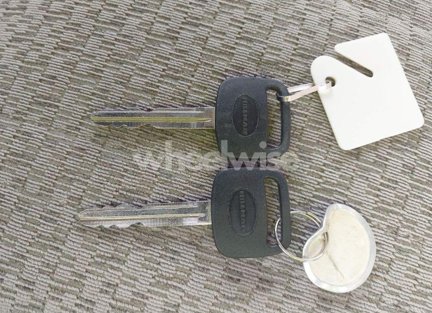 Photo 11 of 2006 Toyota Tundra SR5 V8 (VIN 5TBET34106S525821)