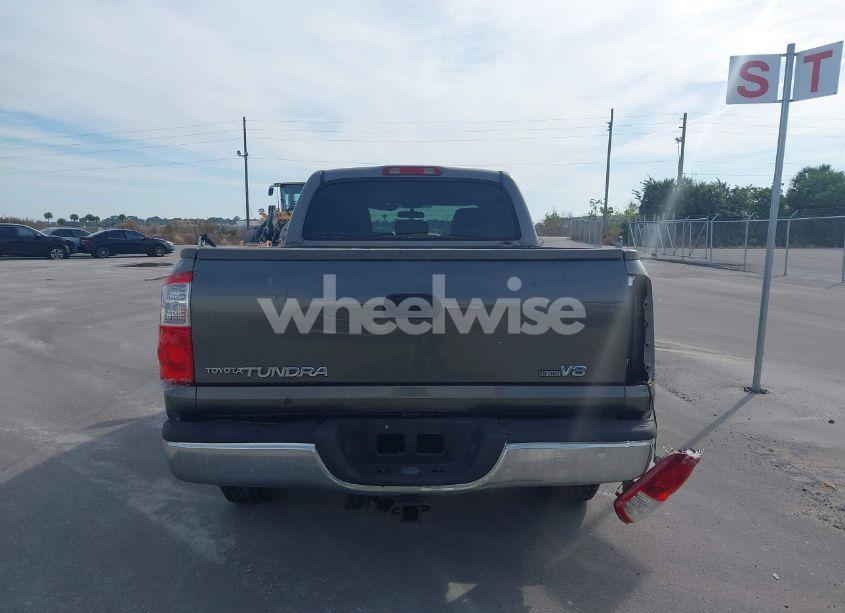 Photo 16 of 2006 Toyota Tundra SR5 V8 (VIN 5TBET34106S525821)