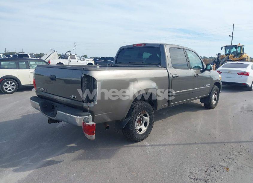 Photo 4 of 2006 Toyota Tundra SR5 V8 (VIN 5TBET34106S525821)