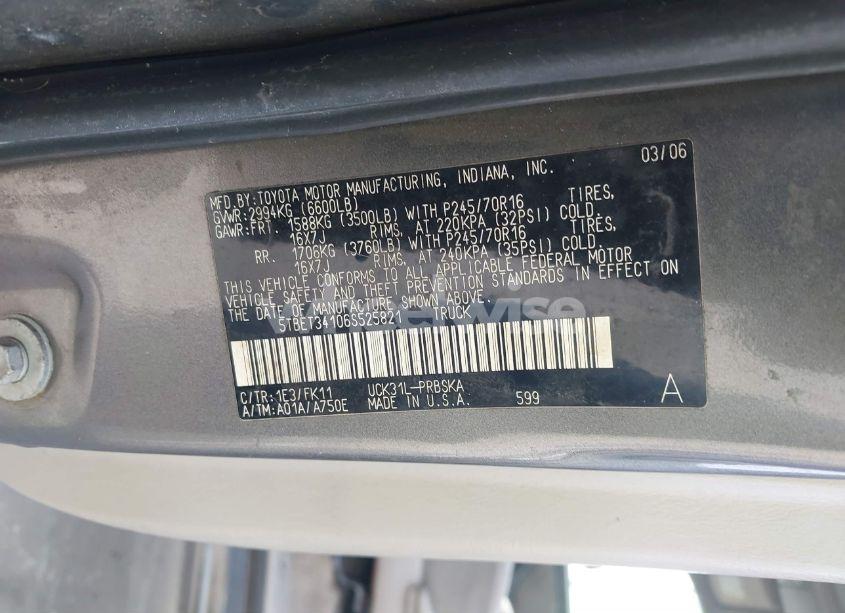 Photo 9 of 2006 Toyota Tundra SR5 V8 (VIN 5TBET34106S525821)