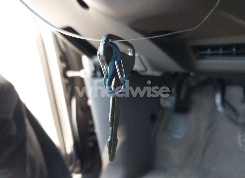 Photo 11 of 2006 Toyota Tundra SR5 V8 (VIN 5TBET34106S538374)