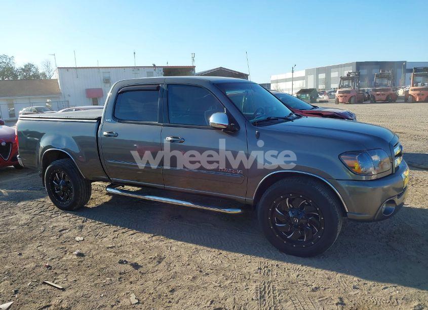 Photo 13 of 2006 Toyota Tundra SR5 V8 (VIN 5TBET34106S538374)