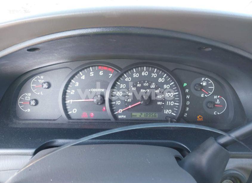 Photo 7 of 2006 Toyota Tundra SR5 V8 (VIN 5TBET34106S538374)