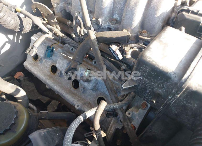 Photo 14 of 2004 Toyota Tundra SR5 V8 (VIN 5TBET34114S436871)