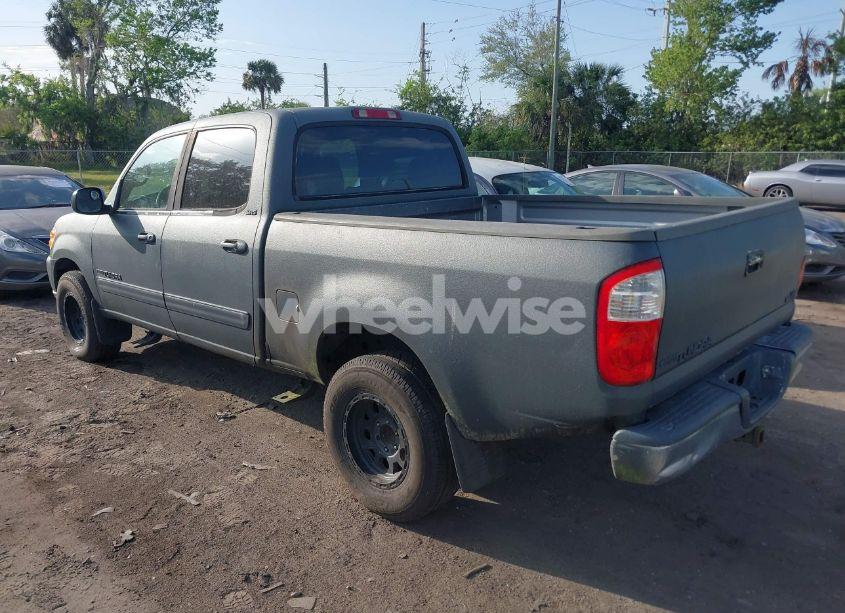 Photo 3 of 2004 Toyota Tundra SR5 V8 (VIN 5TBET34114S436871)