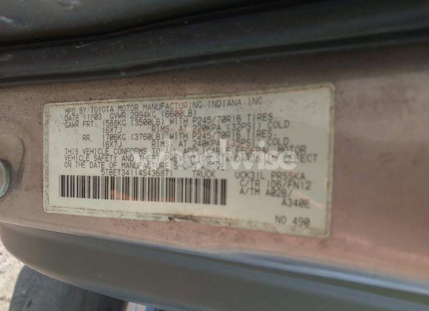 Photo 9 of 2004 Toyota Tundra SR5 V8 (VIN 5TBET34114S436871)