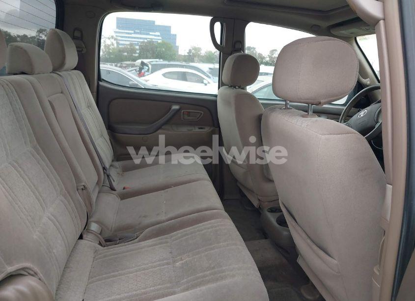 Photo 8 of 2004 Toyota Tundra SR5 V8 (VIN 5TBET34114S455100)