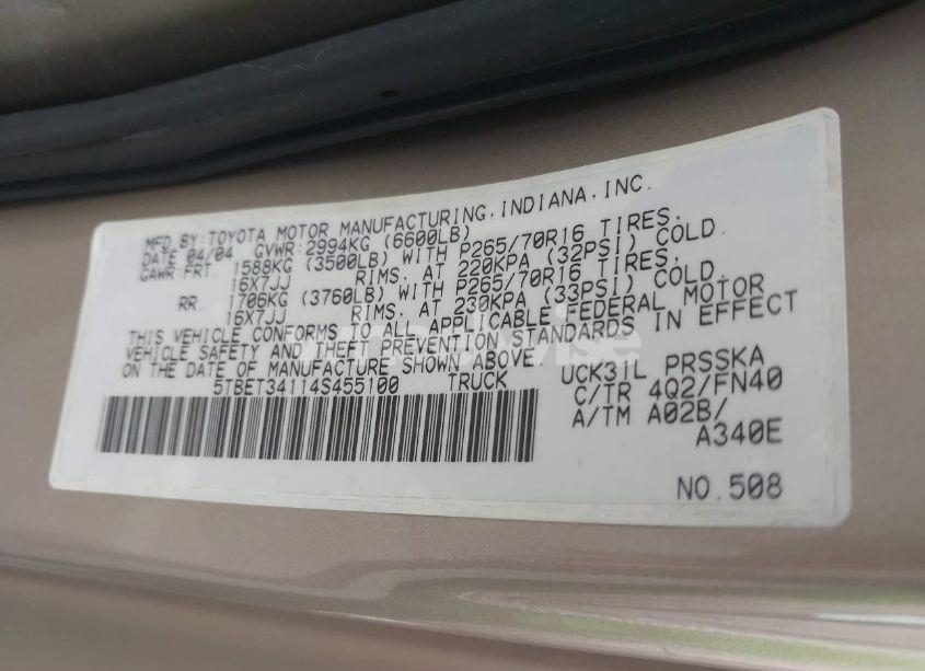 Photo 9 of 2004 Toyota Tundra SR5 V8 (VIN 5TBET34114S455100)