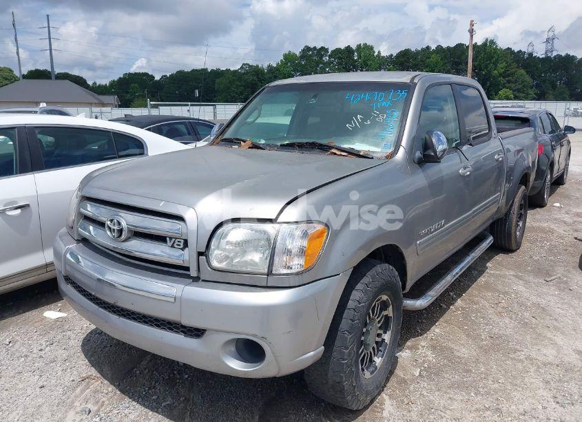 Photo 2 of 2005 Toyota Tundra SR5 V8 (VIN 5TBET34115S466423)