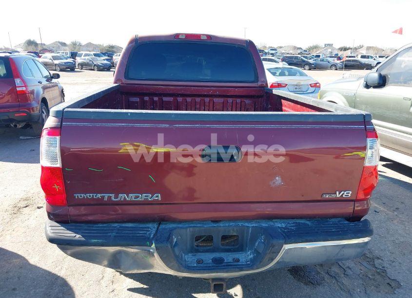 Photo 16 of 2005 Toyota Tundra SR5 V8 (VIN 5TBET34115S482461)