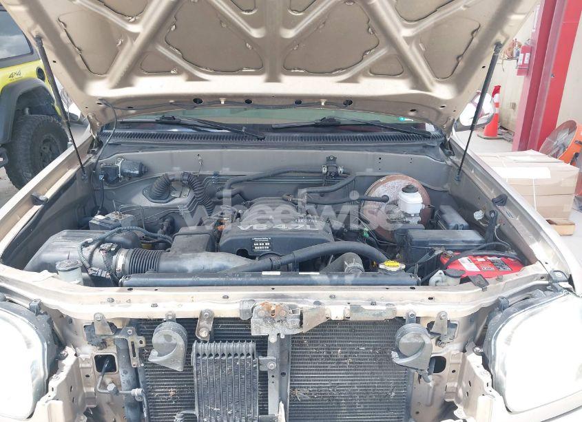 Photo 10 of 2005 Toyota Tundra SR5 V8 (VIN 5TBET34115S494061)