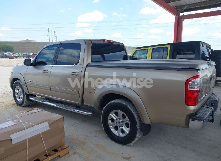 Photo 14 of 2005 Toyota Tundra SR5 V8 (VIN 5TBET34115S494061)