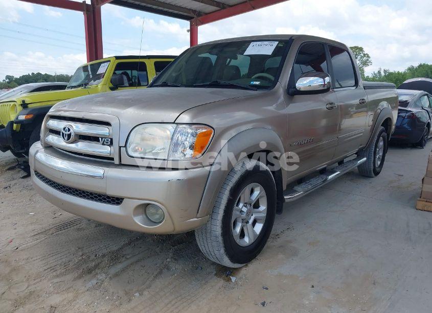Photo 2 of 2005 Toyota Tundra SR5 V8 (VIN 5TBET34115S494061)