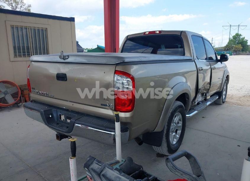 Photo 4 of 2005 Toyota Tundra SR5 V8 (VIN 5TBET34115S494061)