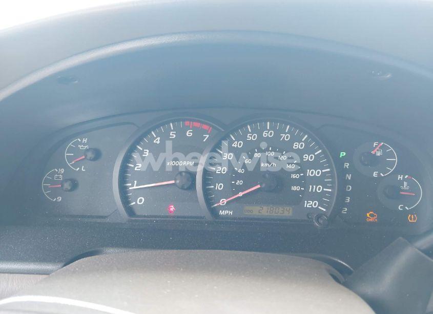 Photo 7 of 2005 Toyota Tundra SR5 V8 (VIN 5TBET34115S494061)