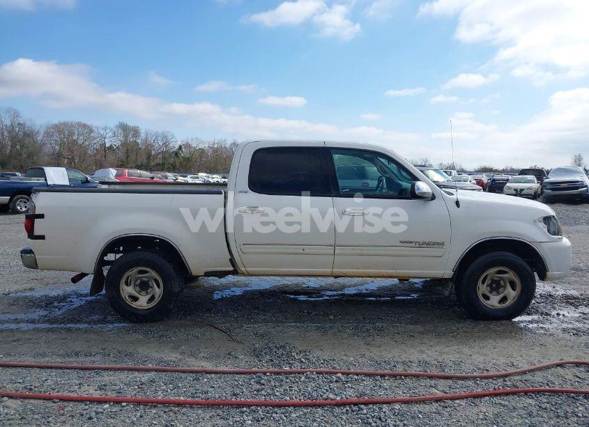 Photo 13 of 2006 Toyota Tundra SR5 V8 (VIN 5TBET34116S516755)