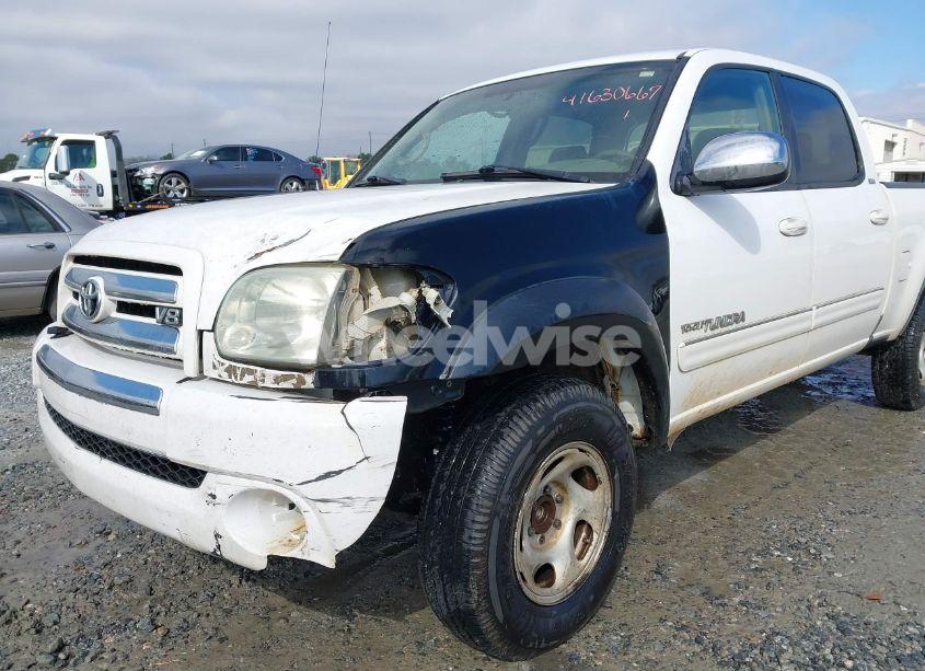 Photo 6 of 2006 Toyota Tundra SR5 V8 (VIN 5TBET34116S516755)