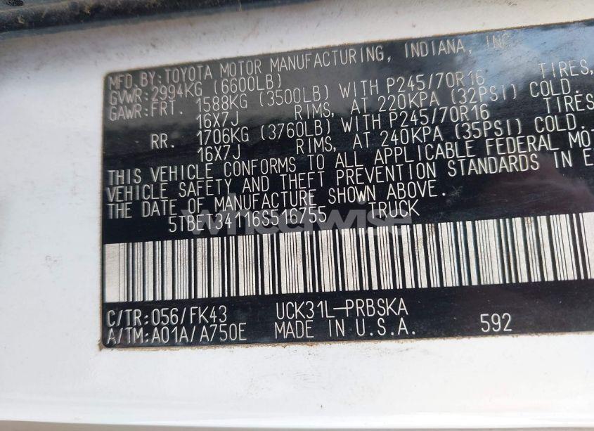 Photo 9 of 2006 Toyota Tundra SR5 V8 (VIN 5TBET34116S516755)