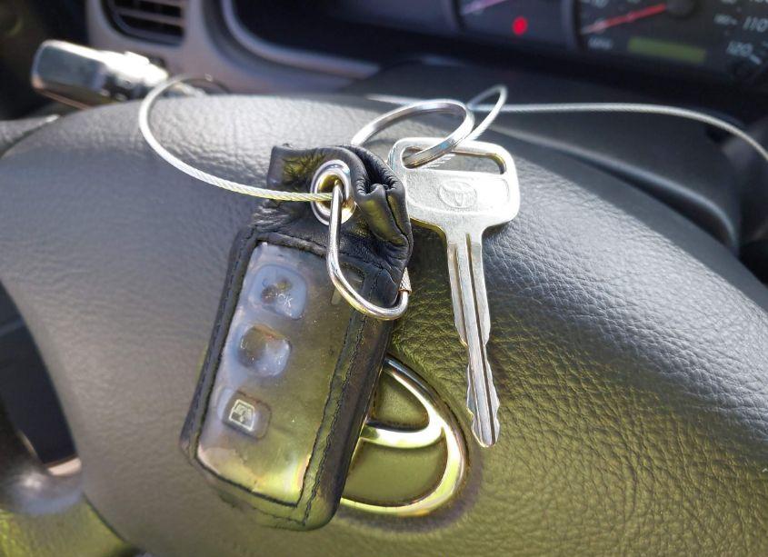 Photo 11 of 2006 Toyota Tundra SR5 V8 (VIN 5TBET34116S520725)