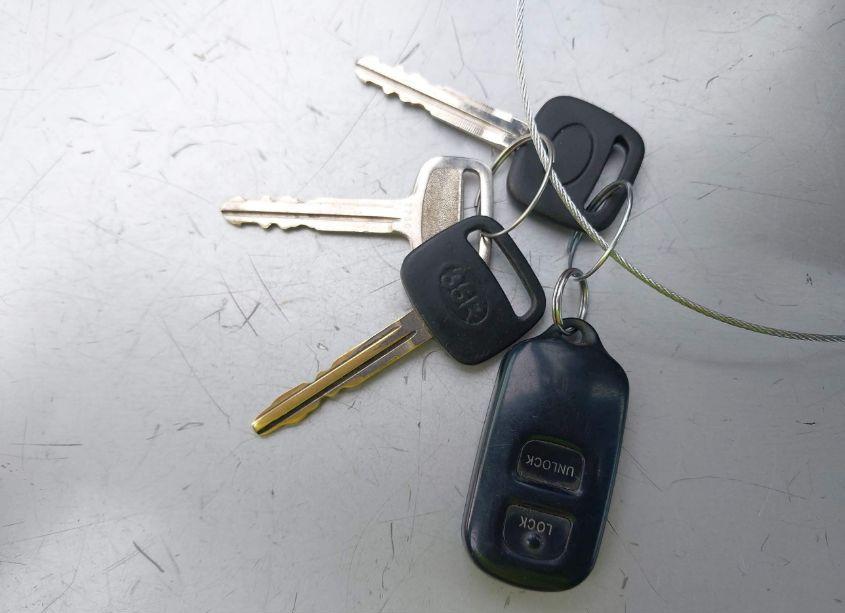 Photo 11 of 2006 Toyota Tundra SR5 V8 (VIN 5TBET34116S533278)