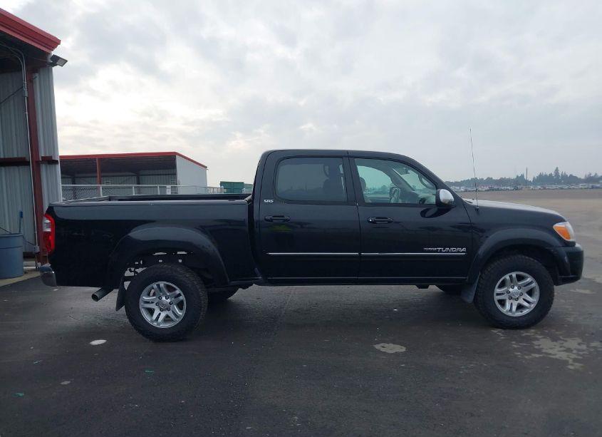 Photo 14 of 2006 Toyota Tundra SR5 V8 (VIN 5TBET34116S533278)