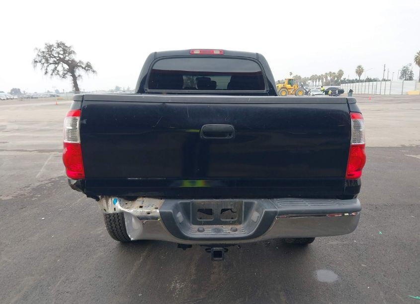 Photo 17 of 2006 Toyota Tundra SR5 V8 (VIN 5TBET34116S533278)