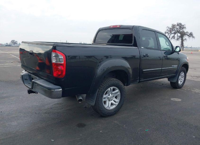 Photo 4 of 2006 Toyota Tundra SR5 V8 (VIN 5TBET34116S533278)