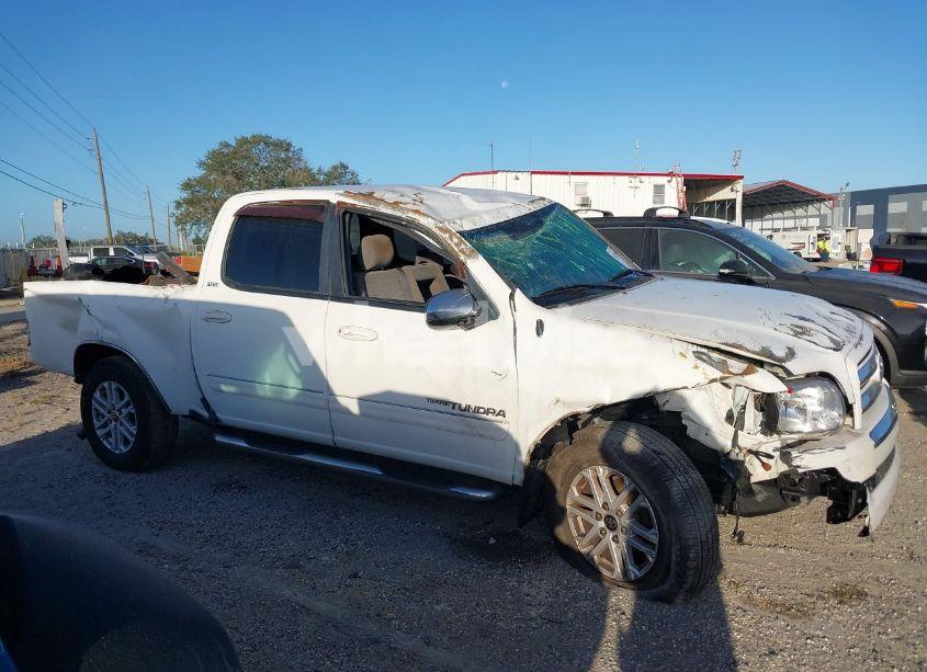 Photo 13 of 2006 Toyota Tundra SR5 V8 (VIN 5TBET34116S535693)