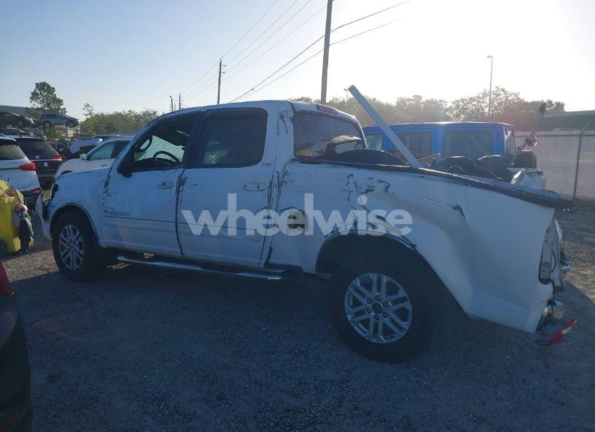 Photo 14 of 2006 Toyota Tundra SR5 V8 (VIN 5TBET34116S535693)