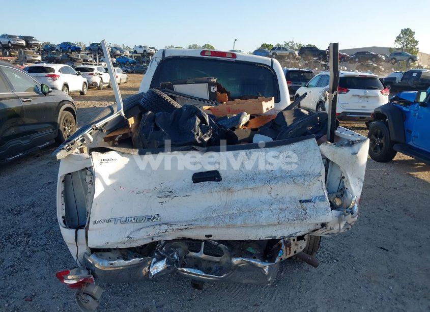 Photo 16 of 2006 Toyota Tundra SR5 V8 (VIN 5TBET34116S535693)